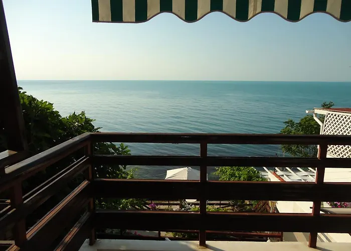 Апартамент Anita Несебър